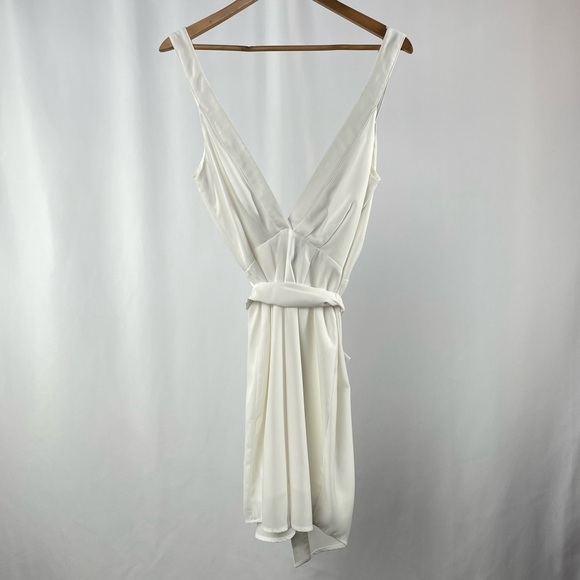The Fifth‎ Label Sleeveless Tie Wrap Dress in White Size Extra Small - Picture 7 of 10